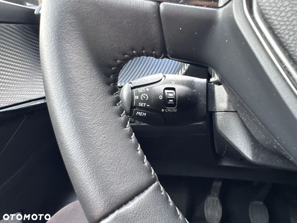 Peugeot 208 1.2 PureTech Active Pack S&S - 18