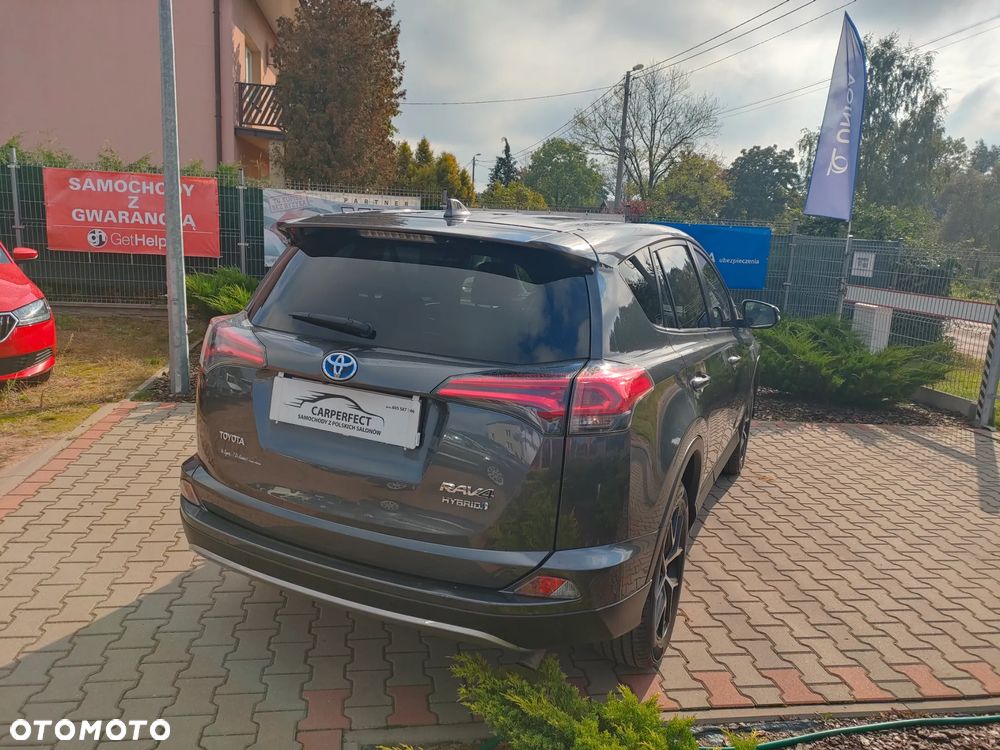 Toyota RAV4 - 2