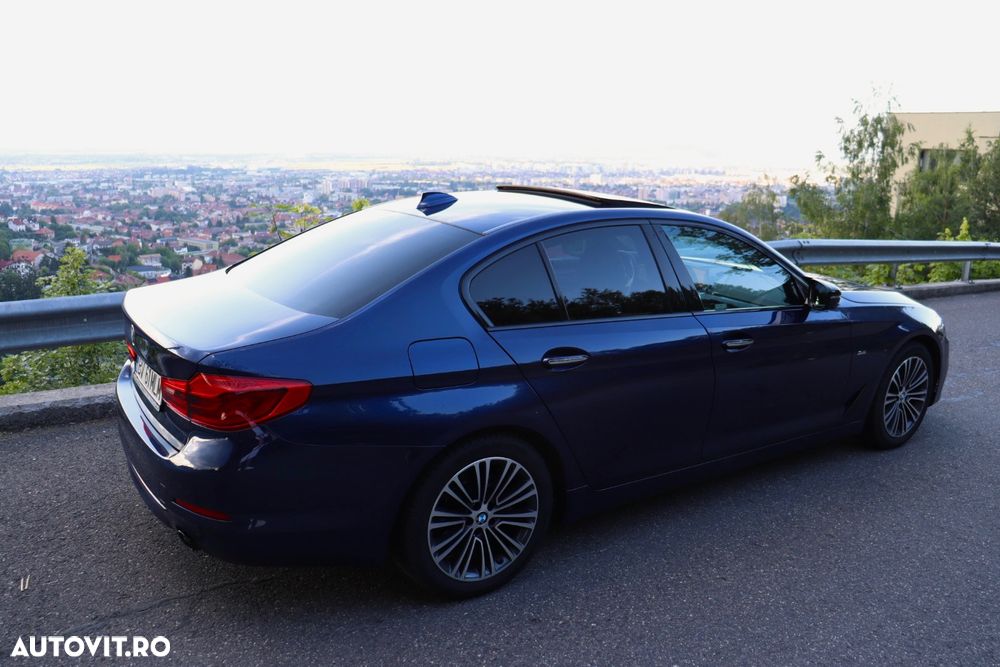 BMW Seria 5 520d xDrive AT - 7