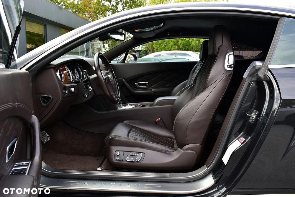 Bentley Continental GT V8 - 5
