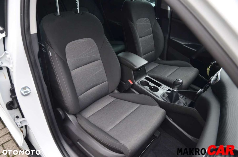 Hyundai Tucson 1.6 GDI BlueDrive Comfort 2WD - 16