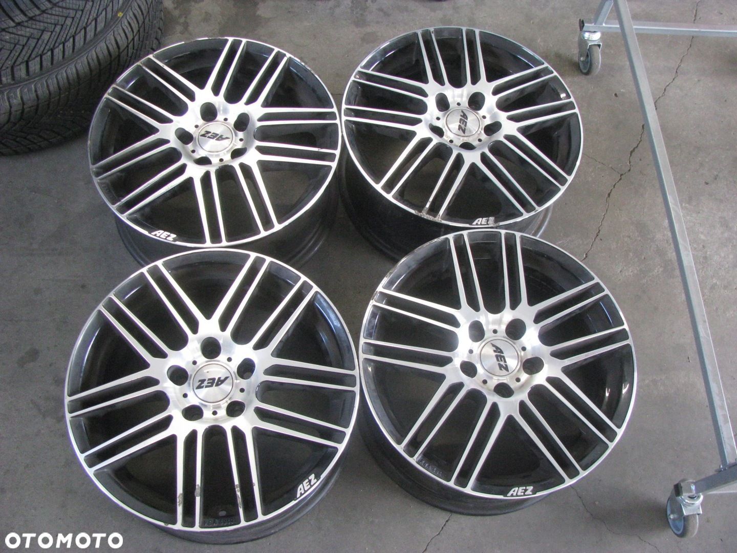 Felga aluminiowa AEZ 7.0" x 16" 5x108 ET 48 - 1