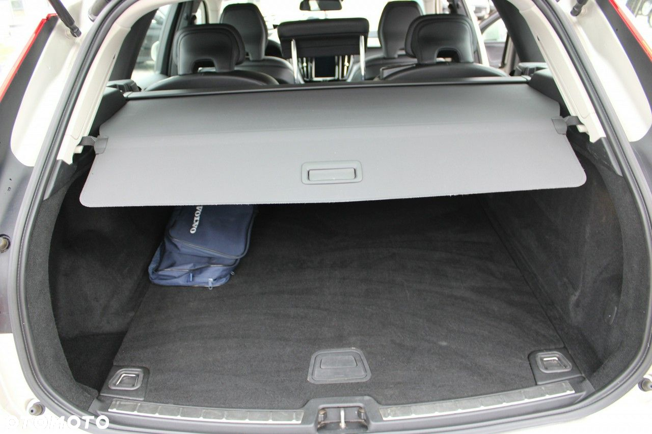 Volvo XC 60 - 13