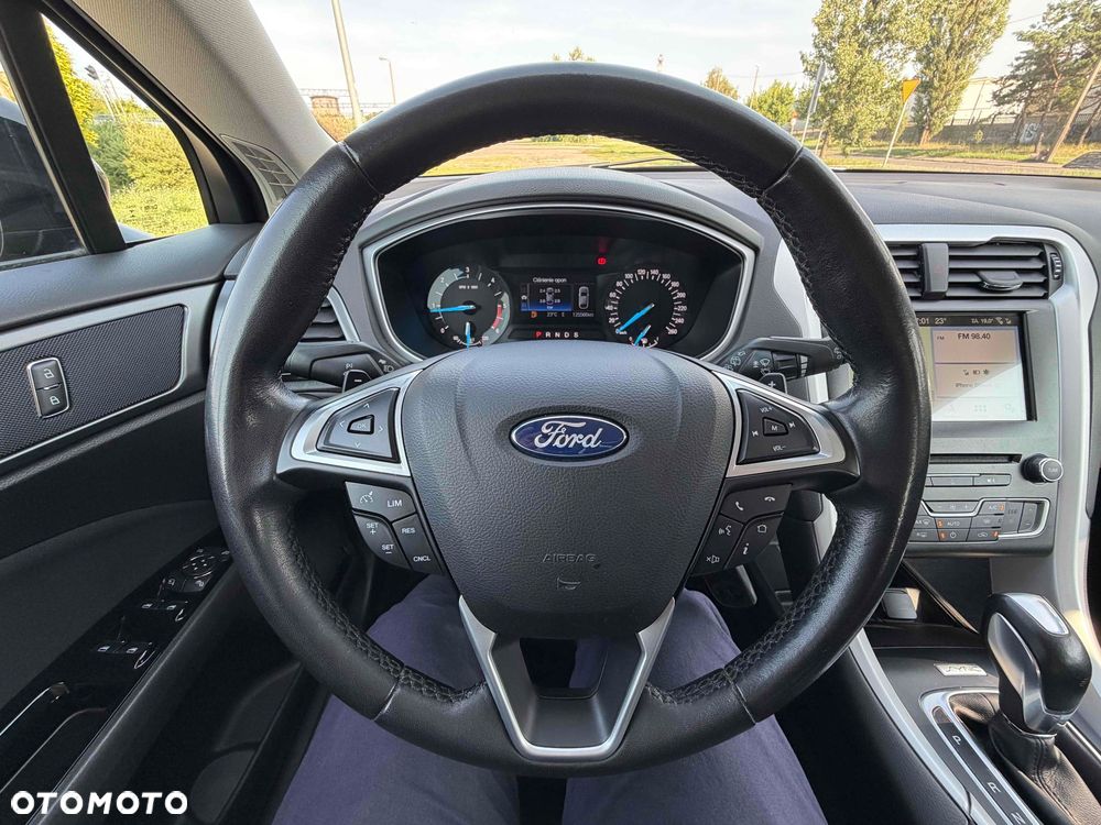 Ford Mondeo ver-2-0-tdci-start--stopp-powershift--aut-trend - 16