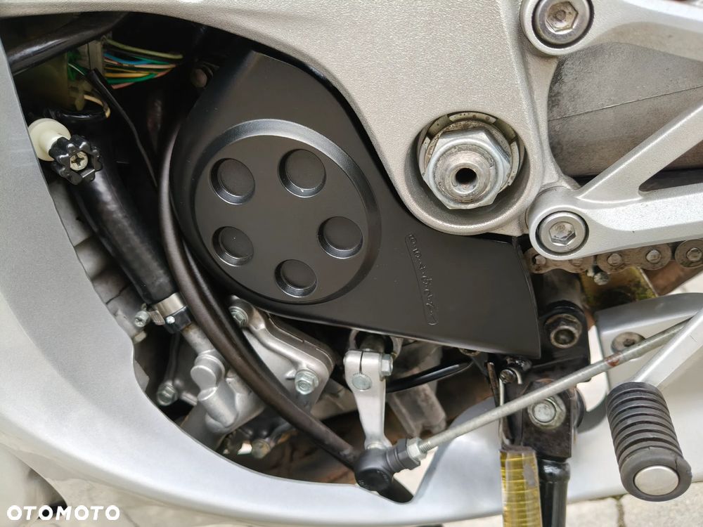 Honda CBR - 11