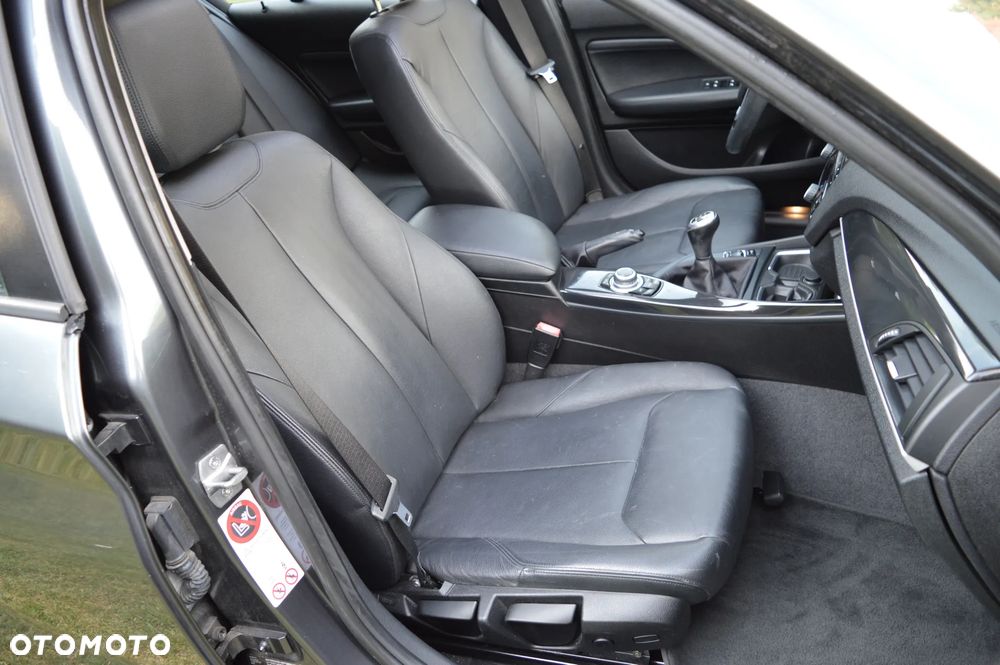 BMW Seria 1 118d DPF Edition Sport - 30