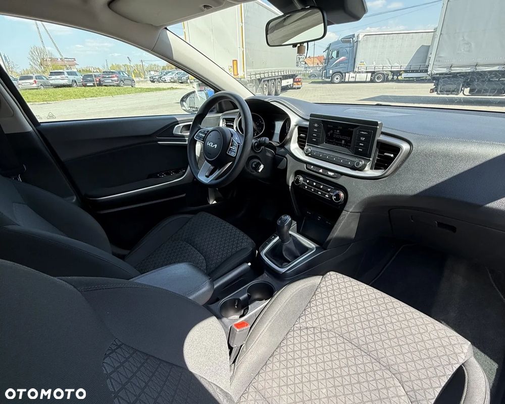 Kia Ceed 1.0 T-GDI M - 13