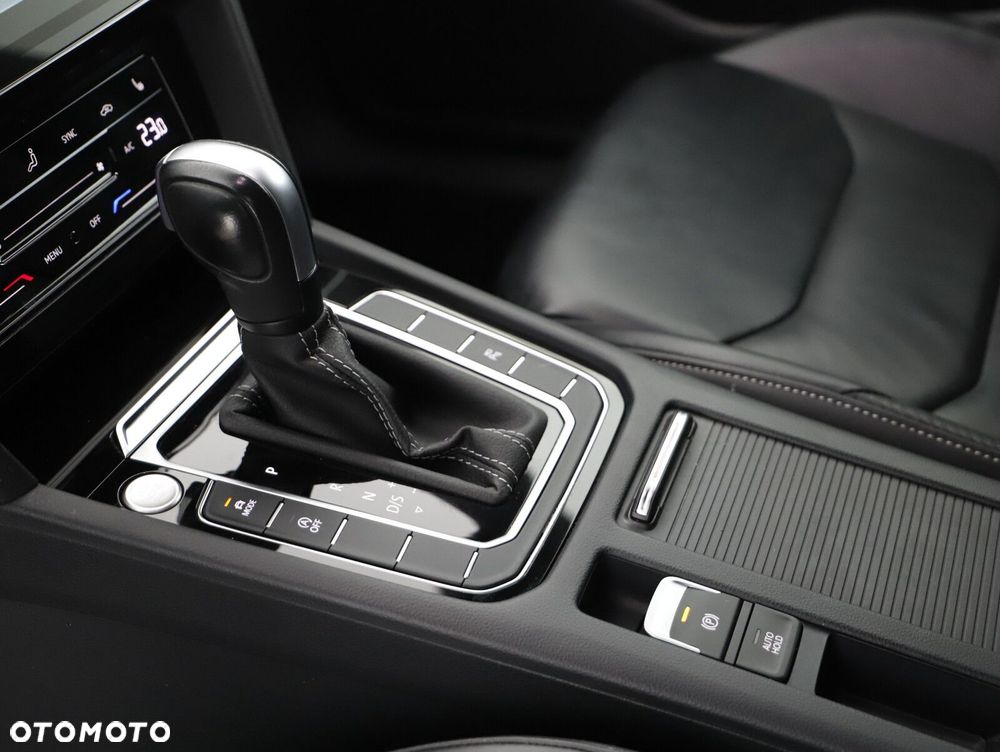 Volkswagen Arteon - 13