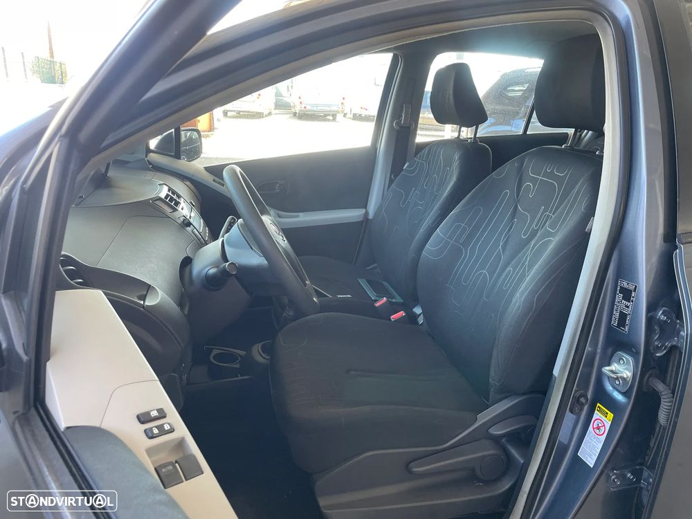 Toyota Yaris 1.0 VVT-i Comfort - 12