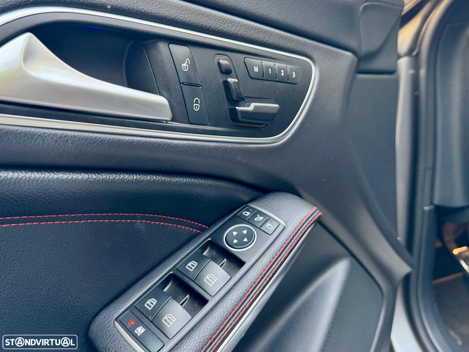 Mercedes-Benz CLA 180 d AMG Line - 36