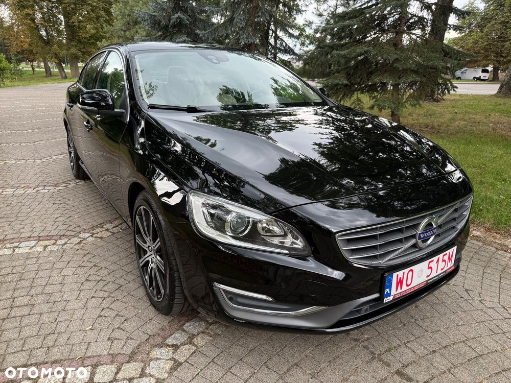 Volvo S60 - 2