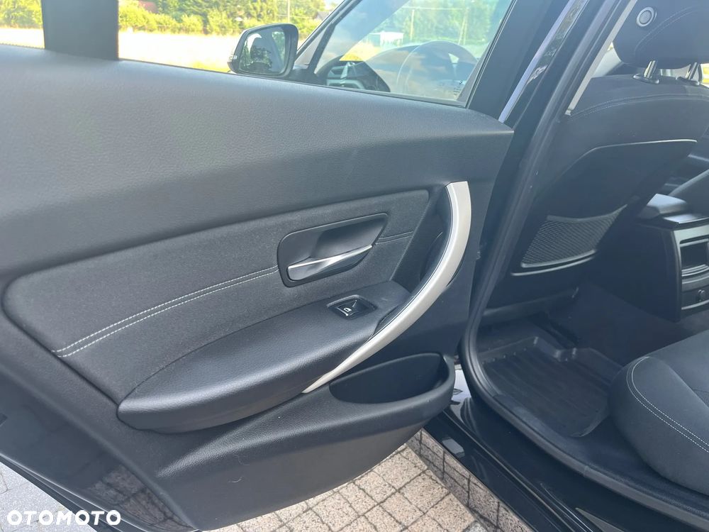 BMW Seria 3 316d Advantage - 11