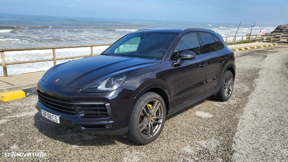 Porsche Cayenne E-Hybrid - 2
