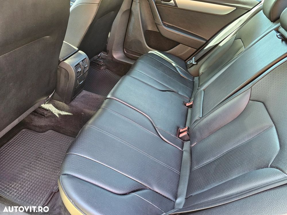 Volkswagen Passat - 18