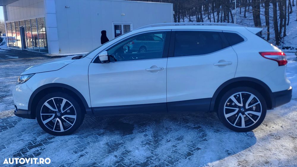 Nissan Qashqai 1.2 DIG-T TEKNA+ - 1