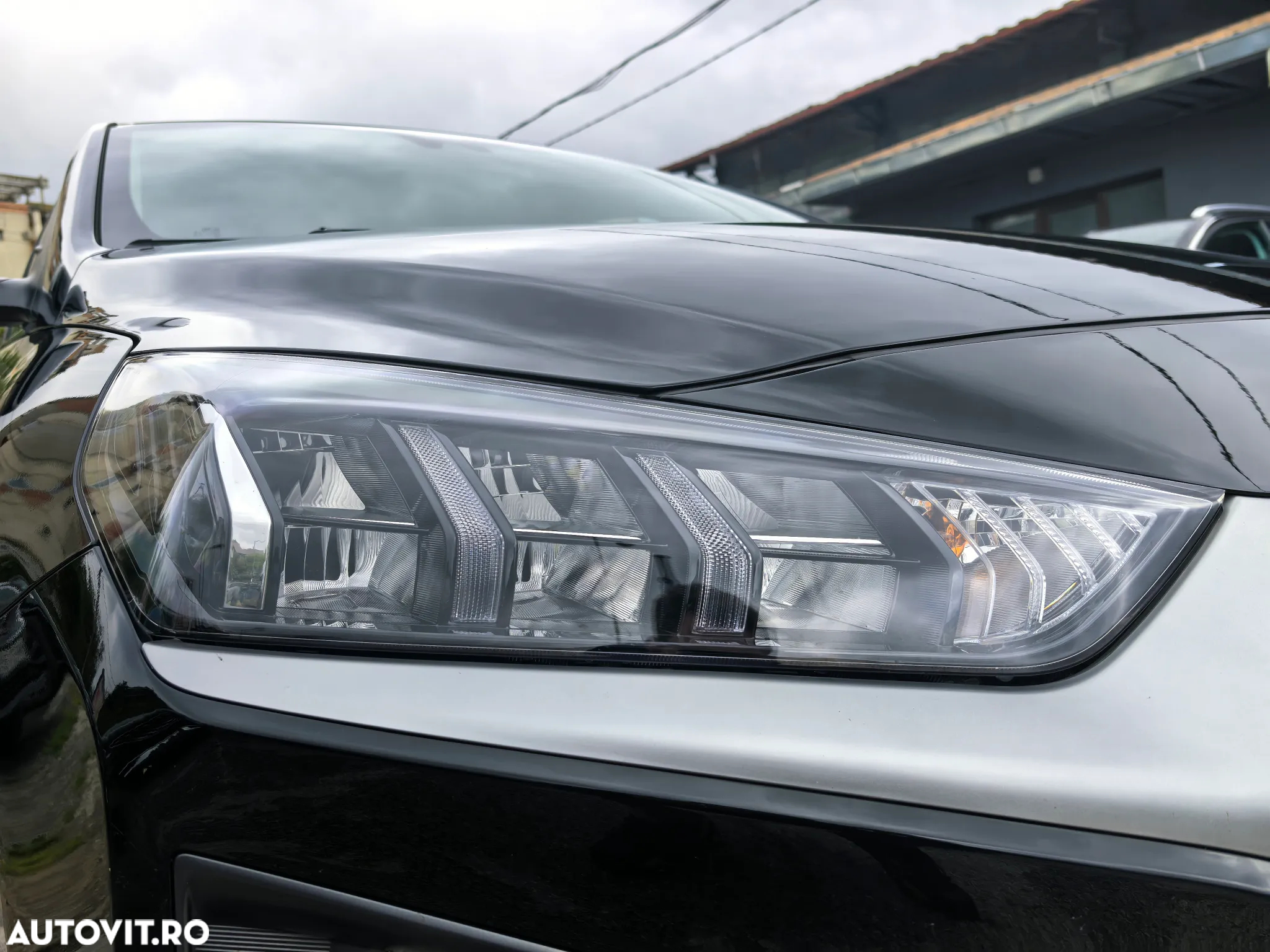 Hyundai IONIQ Plug-in-Hybrid 1.6 GDI Premium - 17