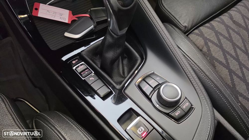 BMW X1 16 d sDrive Line xLine - 47