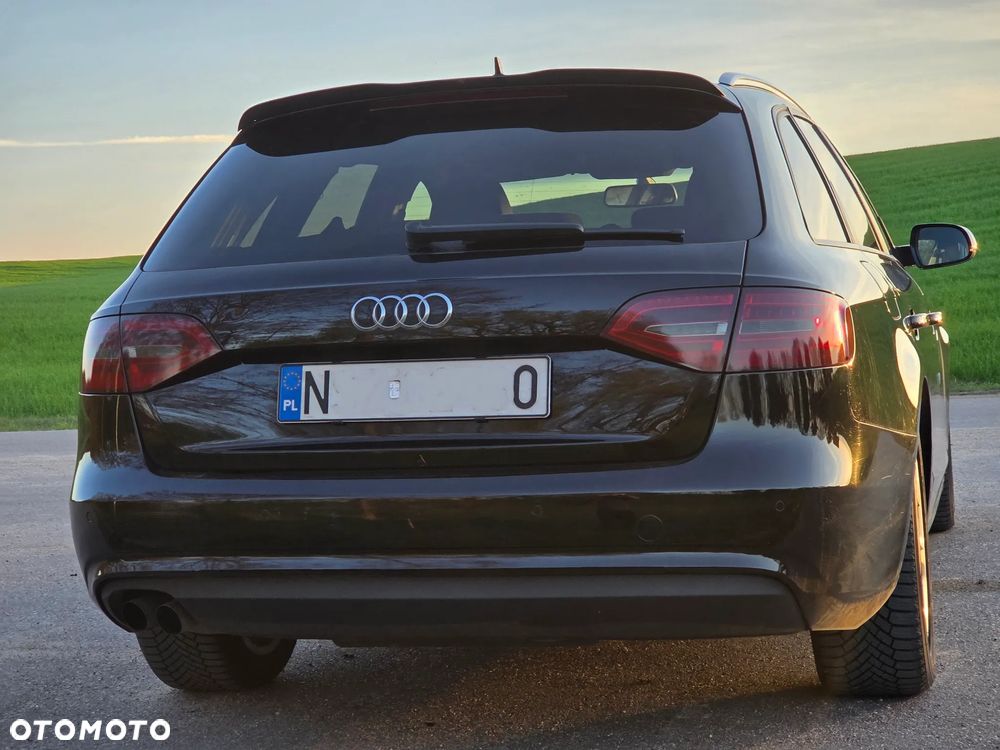 Audi A4 Avant 2.0 TDI DPF Ambiente - 7