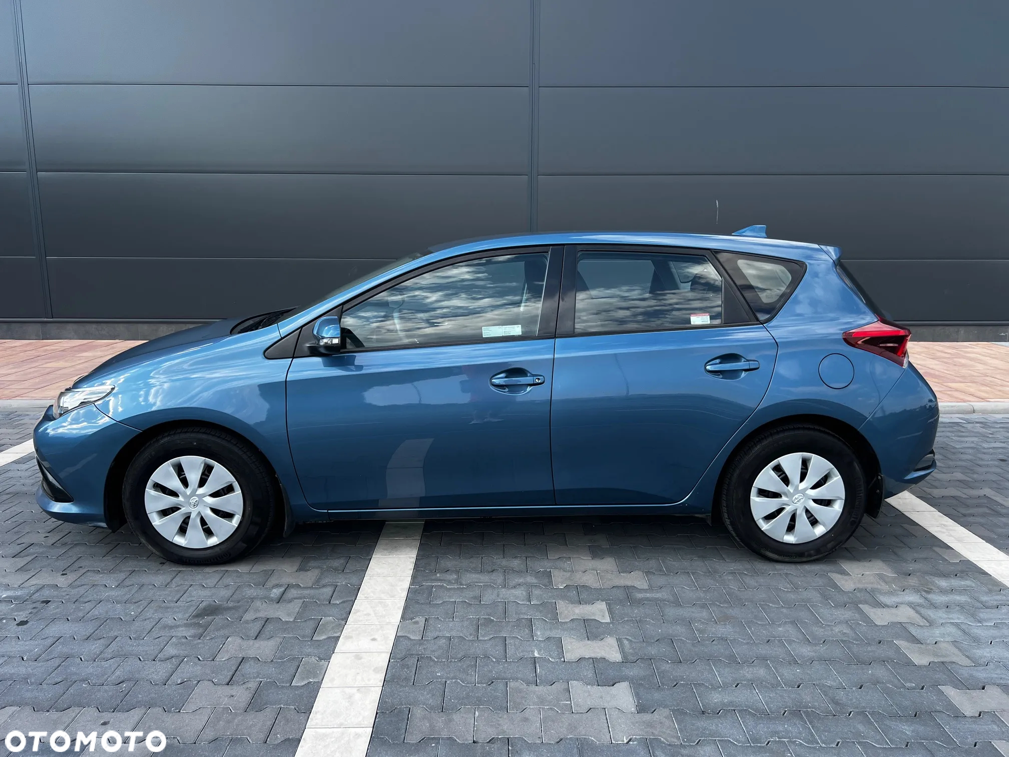 Toyota Auris 1.33 VVT-i Active - 8