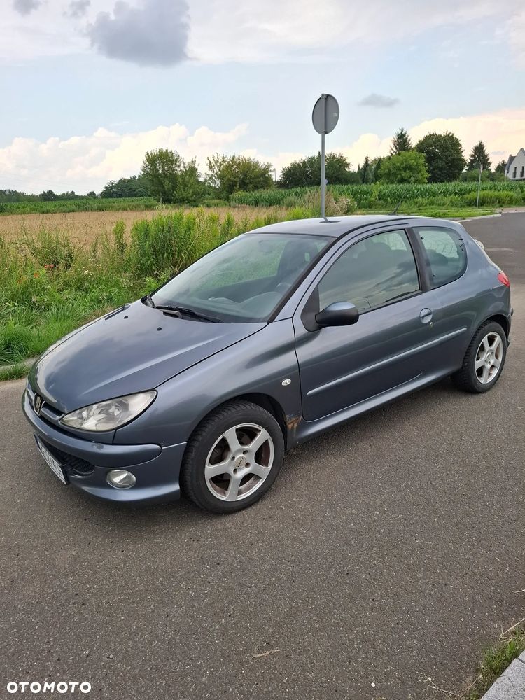Peugeot 206 - 2