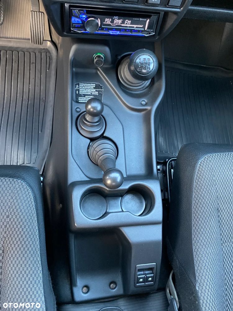 Lada Niva 1.7i (abs) EU5 - 24