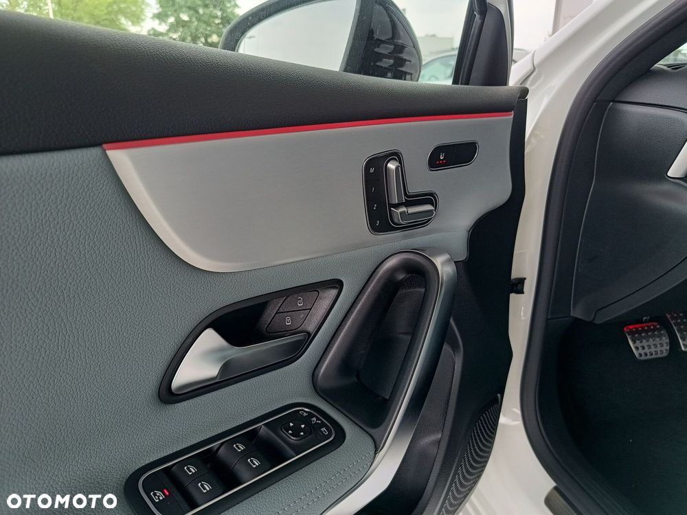 Mercedes-Benz Klasa A - 28