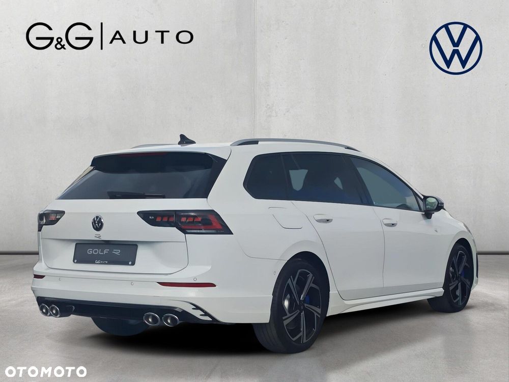 Volkswagen Golf Variant - 14