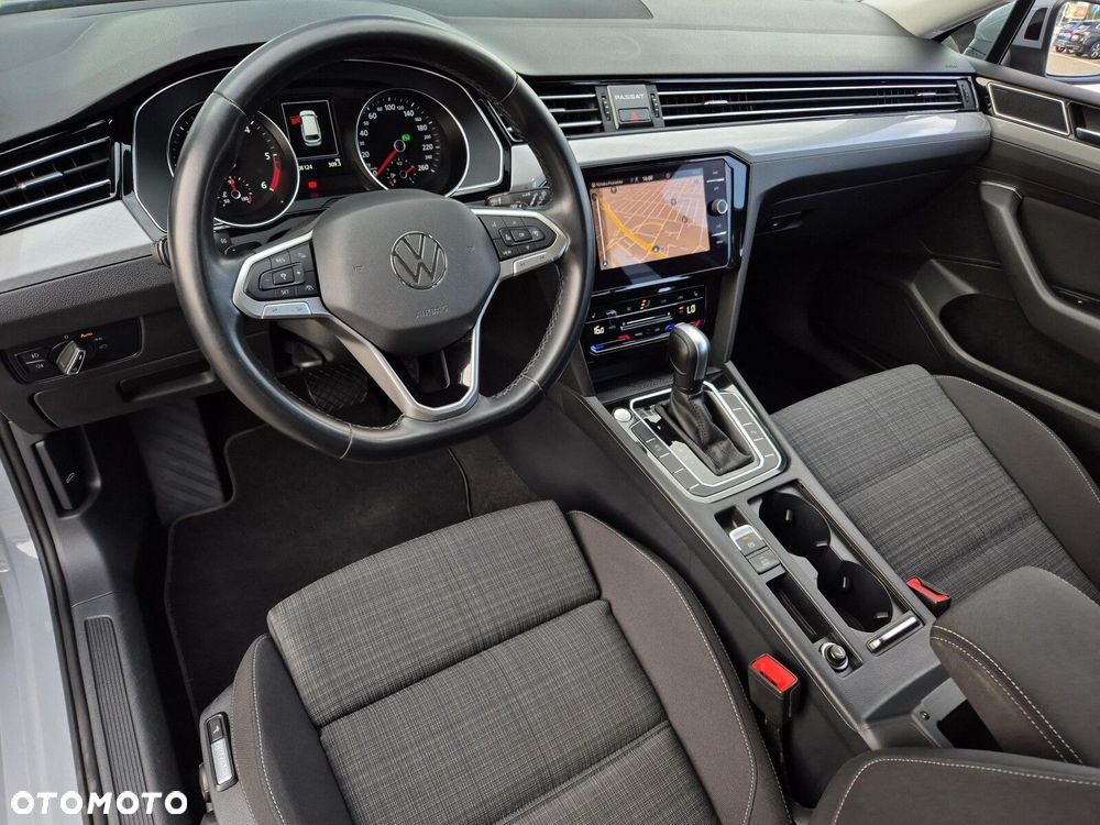 Volkswagen Passat 2.0 TDI EVO Business DSG - 9
