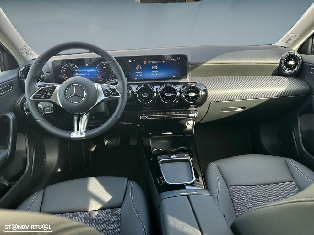 Mercedes-Benz A 180 d - 13