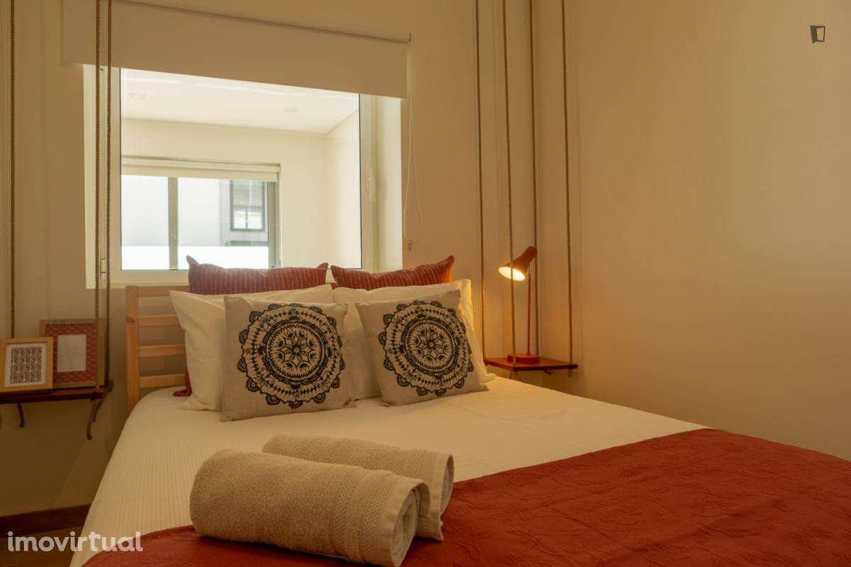 Apartamento com 1 quartos - localizado em Santo Ildefonso Porto - Grande imagem: 3/16