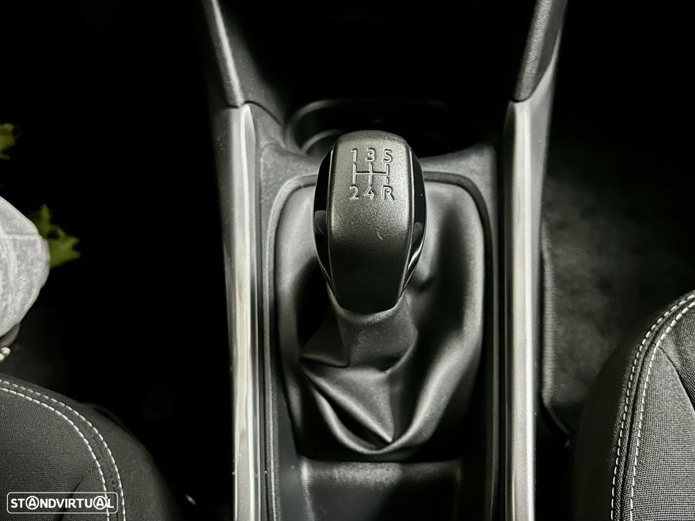 Peugeot 2008 1.2 PureTech Style - 22