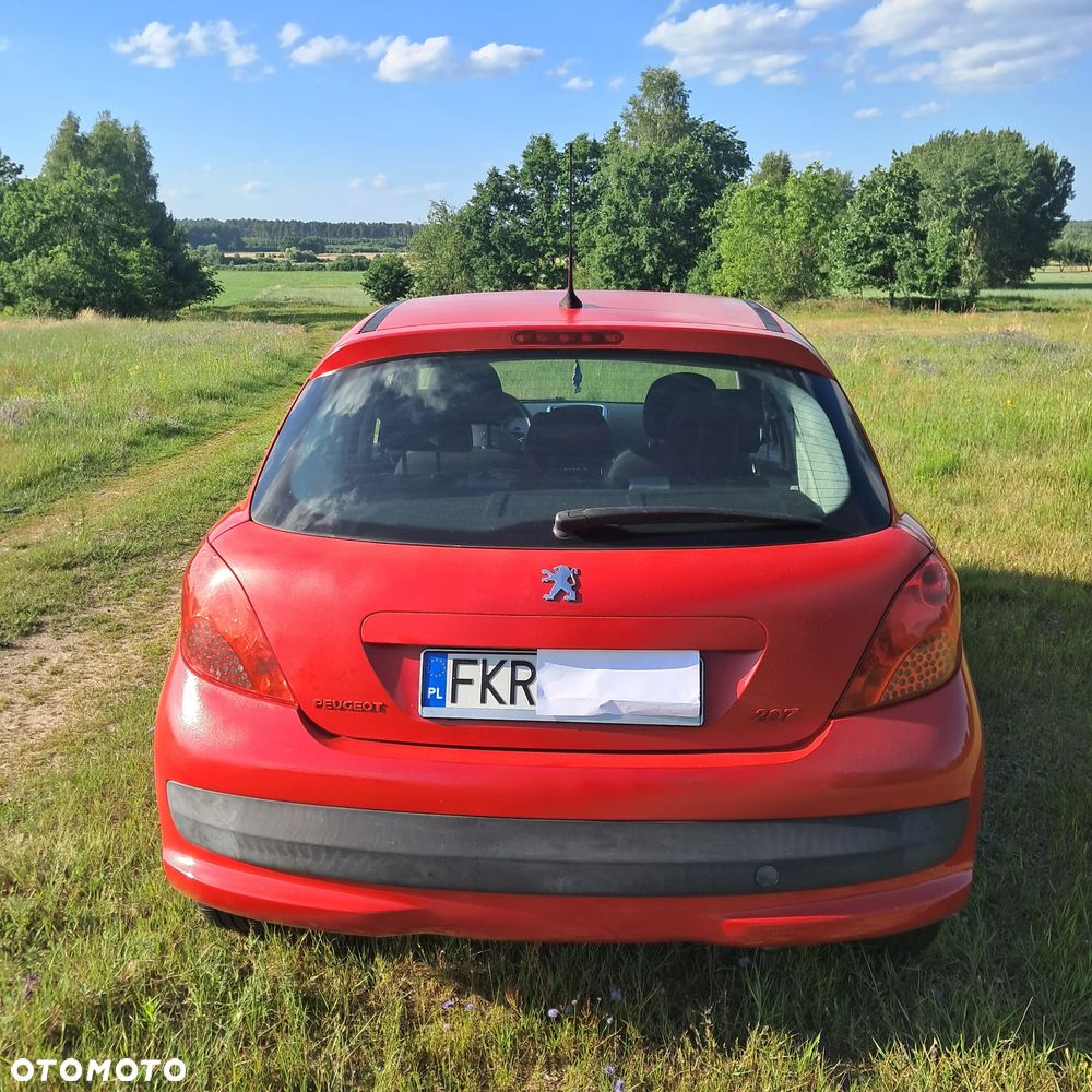 Peugeot 207 1.4 Presence - 3