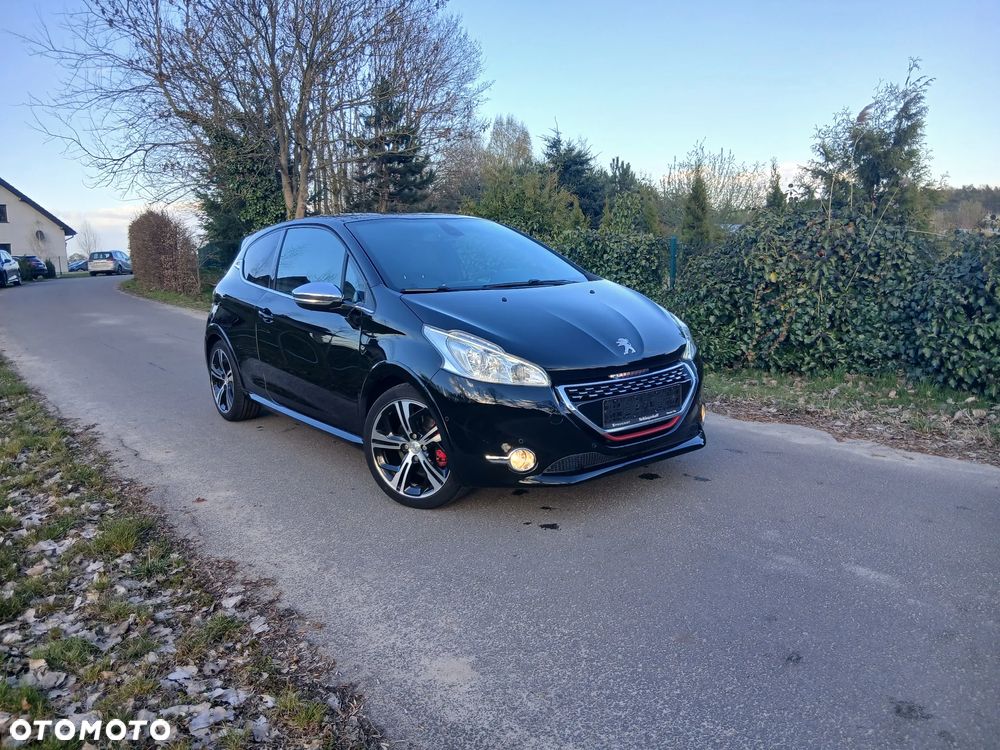 Peugeot 208 1.6 THP GTi - 3