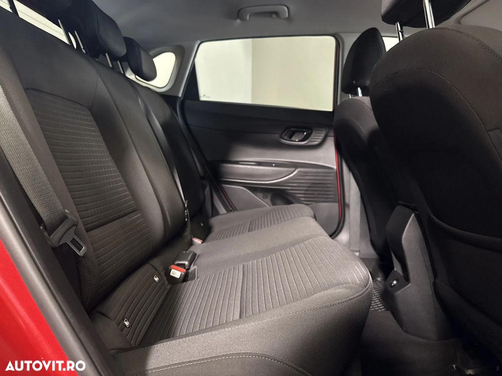 Hyundai i20 - 13