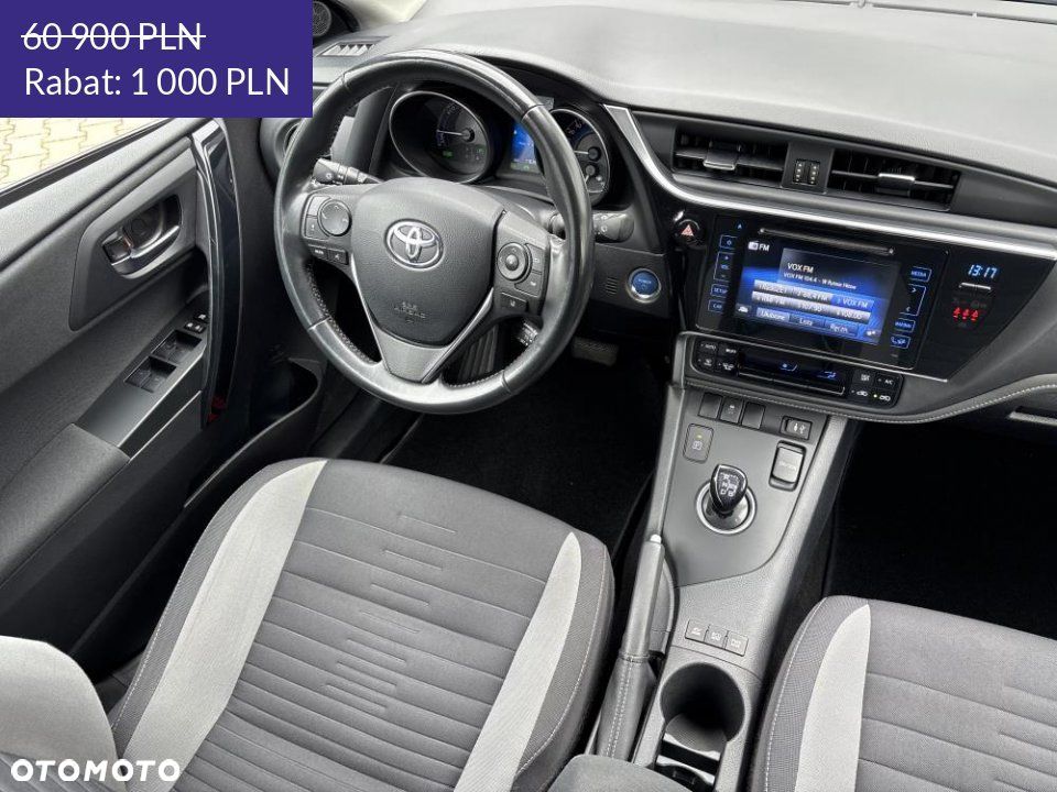 Toyota Auris - 18