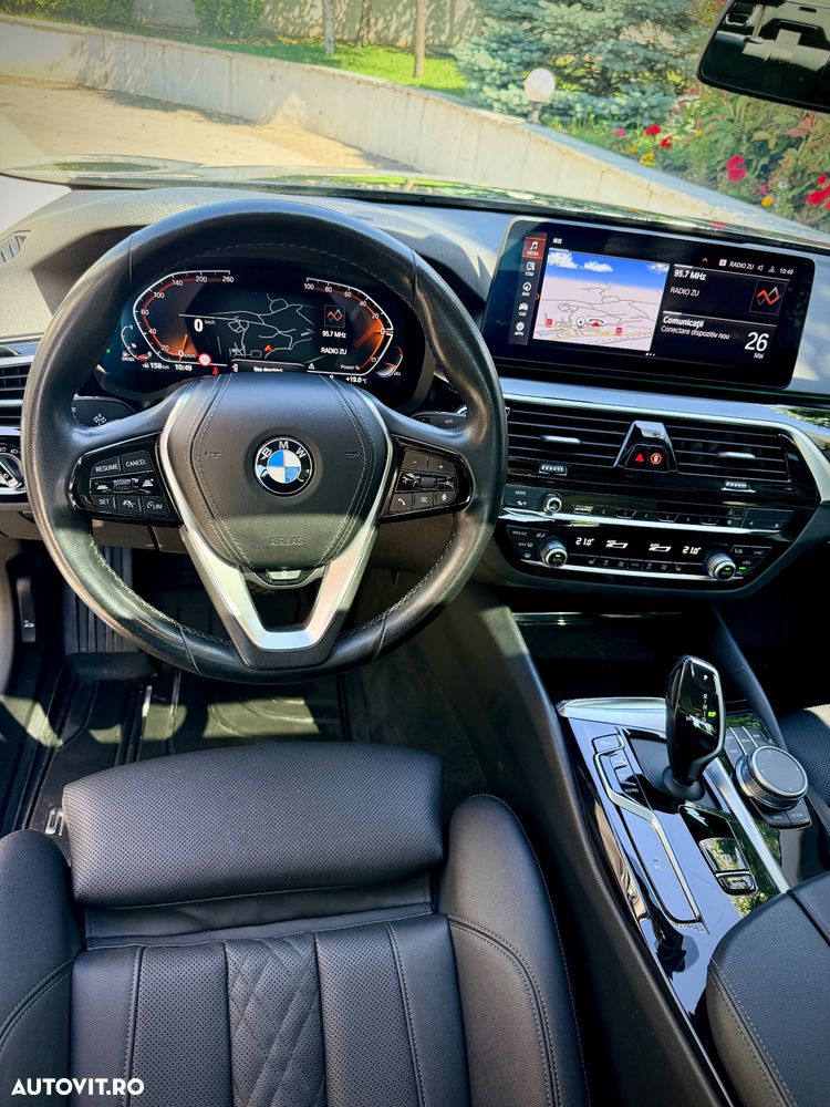 BMW Seria 5 520d Aut. Sport Line - 8