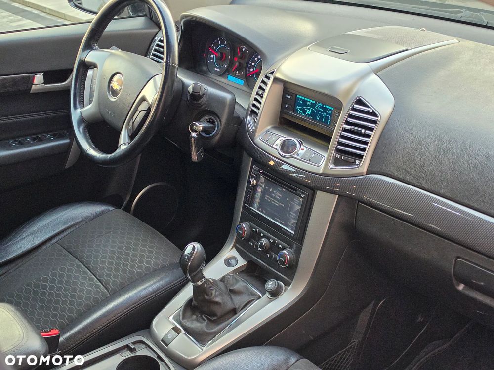 Chevrolet Captiva 2.2 2WD Travel Edition - 5