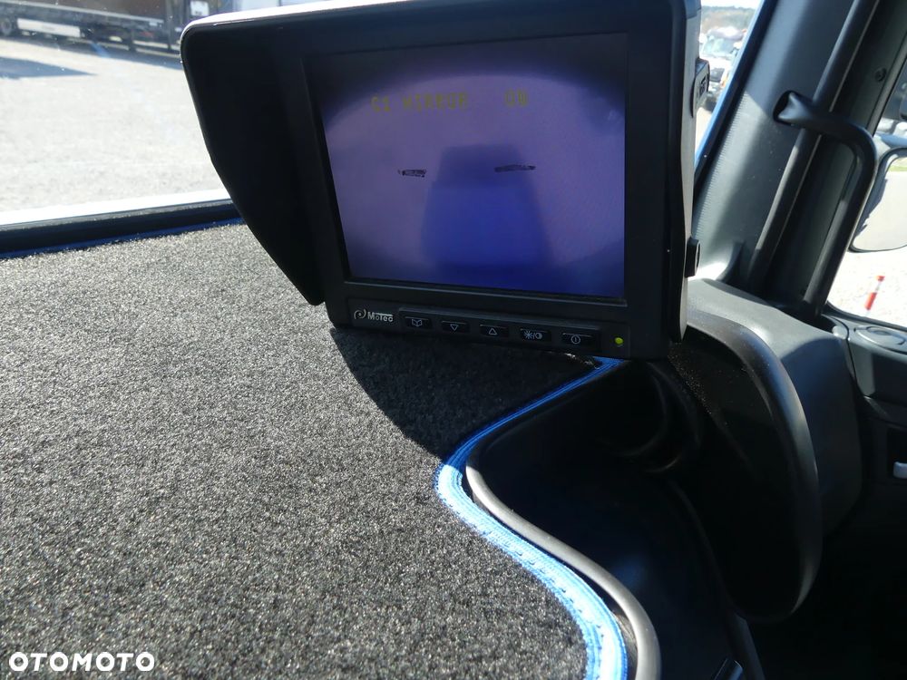 MAN TGM 18.290 / CHŁODNIA + WINDA / AUTOMAT / - 30