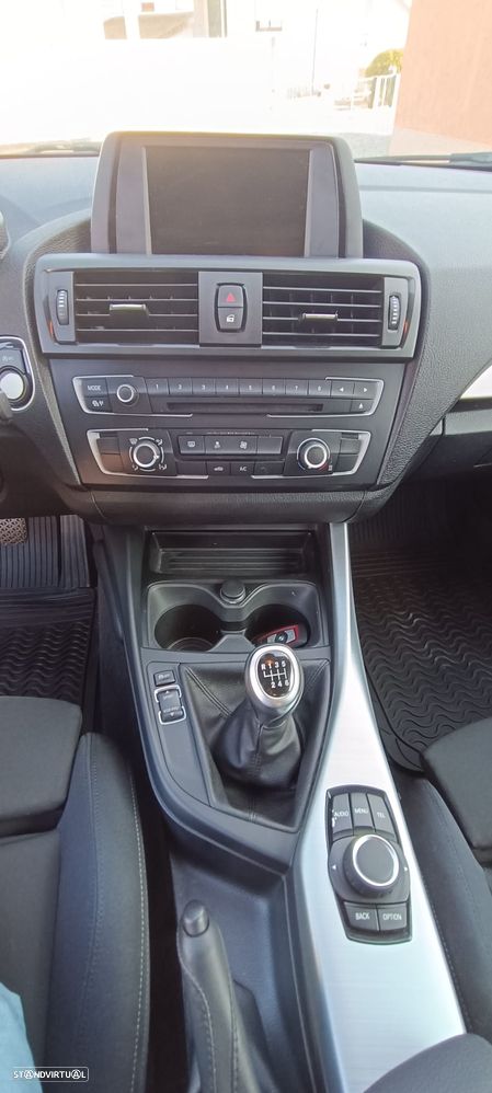 BMW 116 d EDynamics Line Sport - 20