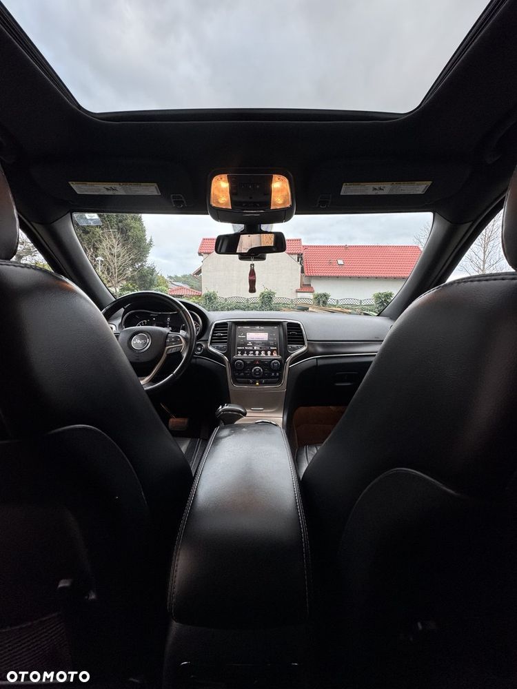 Jeep Grand Cherokee - 9