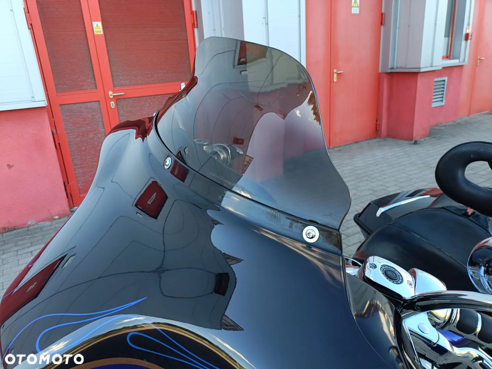 Harley-Davidson FLH Electra Glide - 32