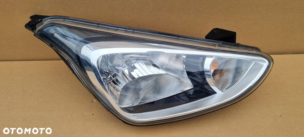 LAMPA HYUNDAI I10 II LIFT PRAWA 7 PIN PRZÓD PRZEDNIA - 2