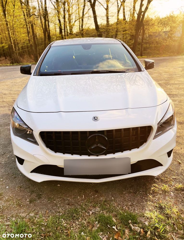 Mercedes-Benz CLA 250 4Matic 7G-DCT - 3