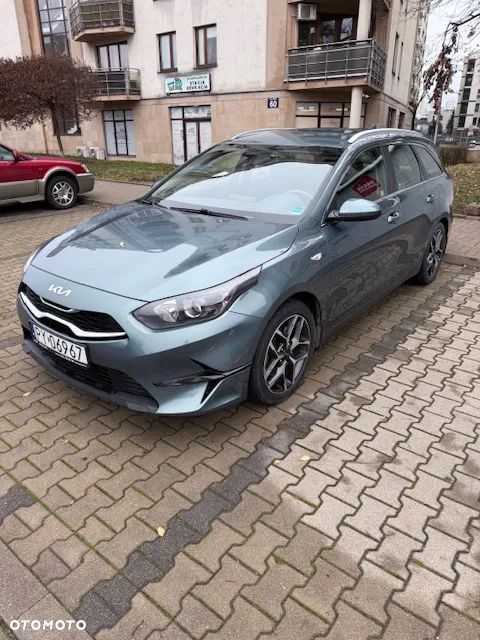 Kia Ceed 1.5 T-GDI M - 3