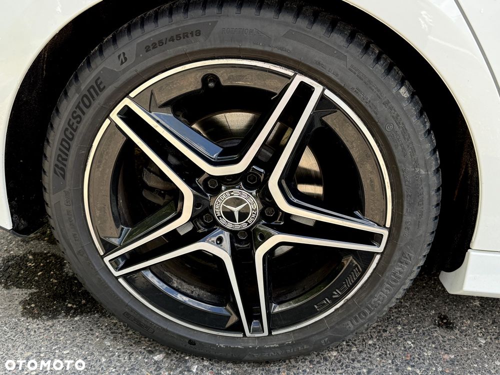 Mercedes-Benz Klasa A 250 AMG Line 7G-DCT - 22