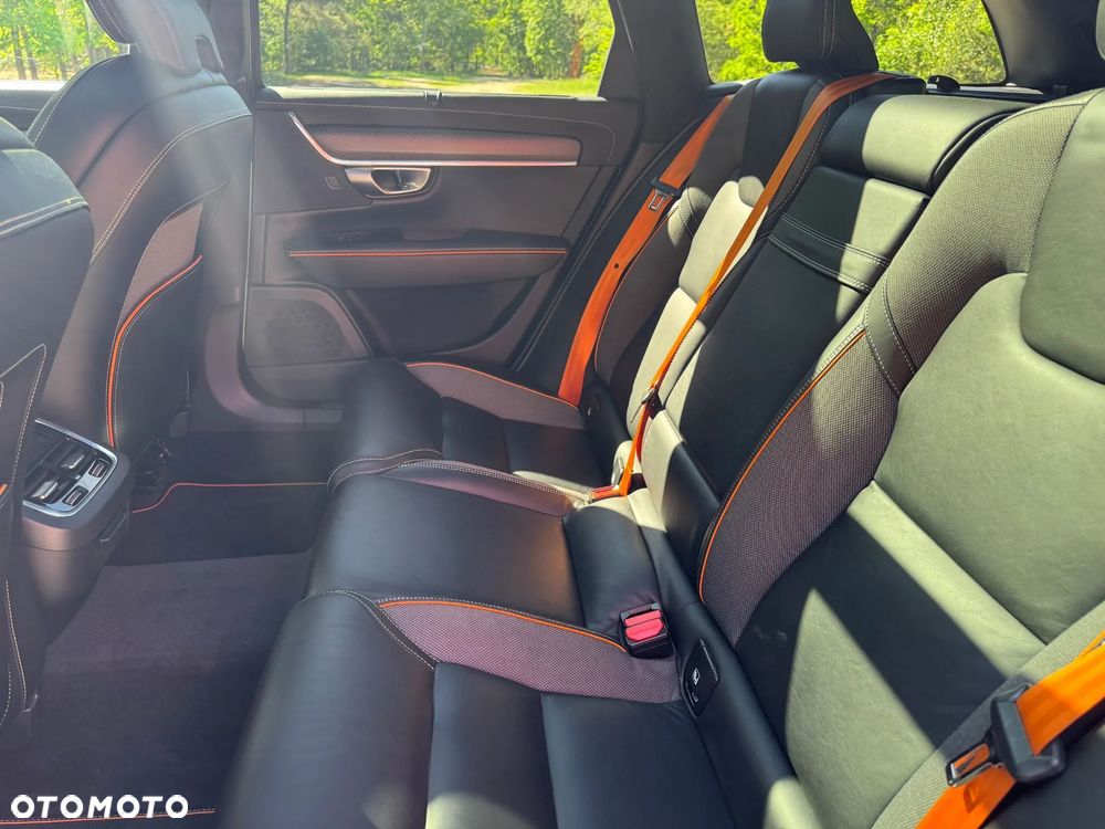 Volvo V90 Cross Country - 6