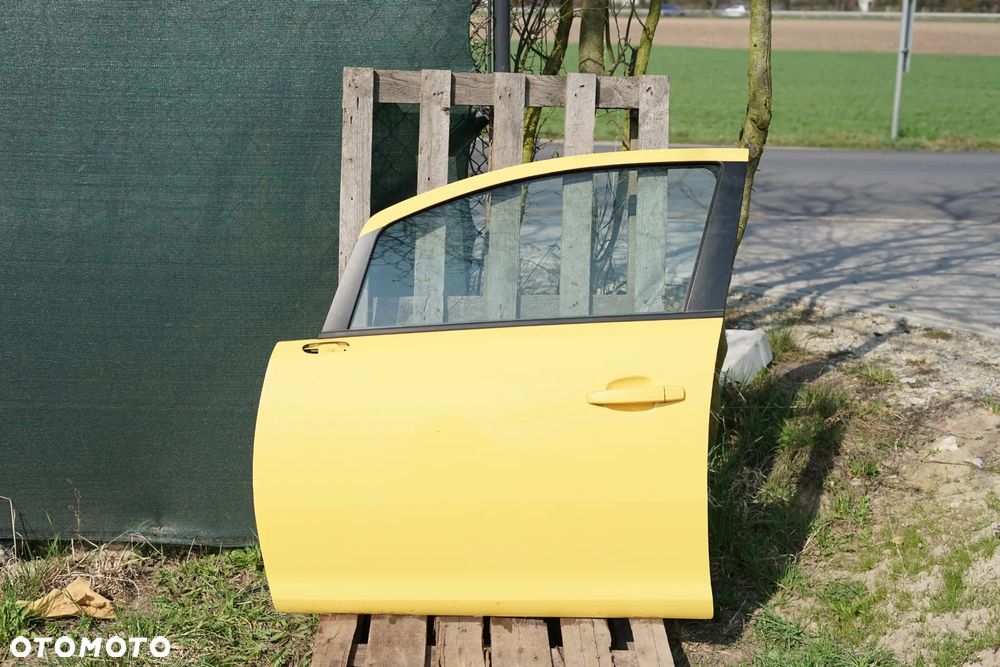 Drzwi przód przednie lewe Opel Corsa D 5d