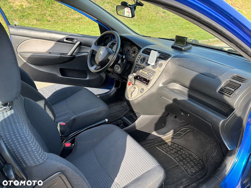 Honda Civic 1.6i ES - 5