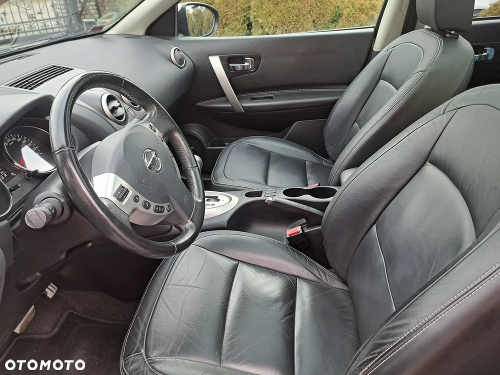 Nissan Qashqai 2.0 Tekna CVT - 22
