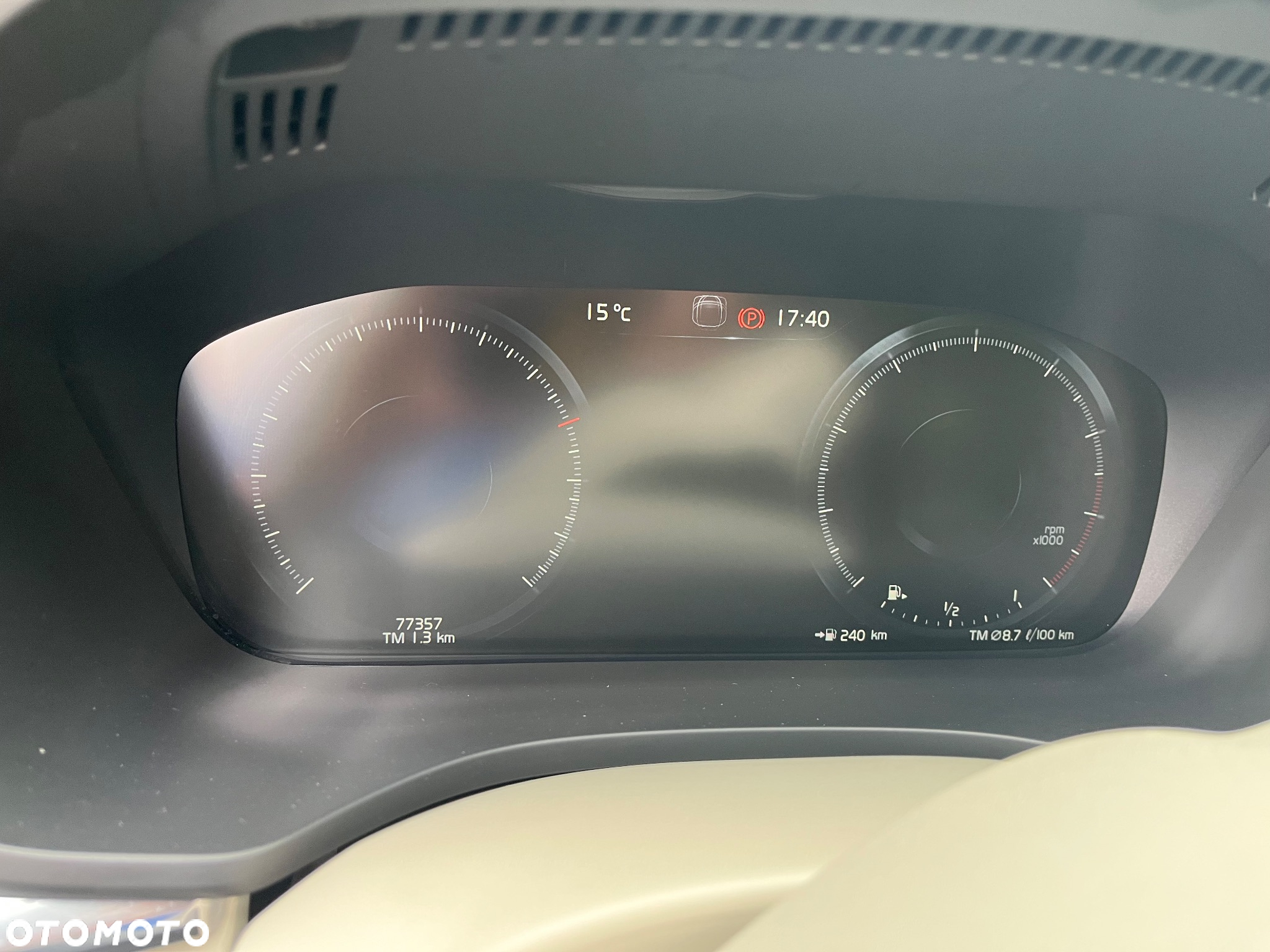 Volvo XC 60 B4 B Momentum Pro - 6